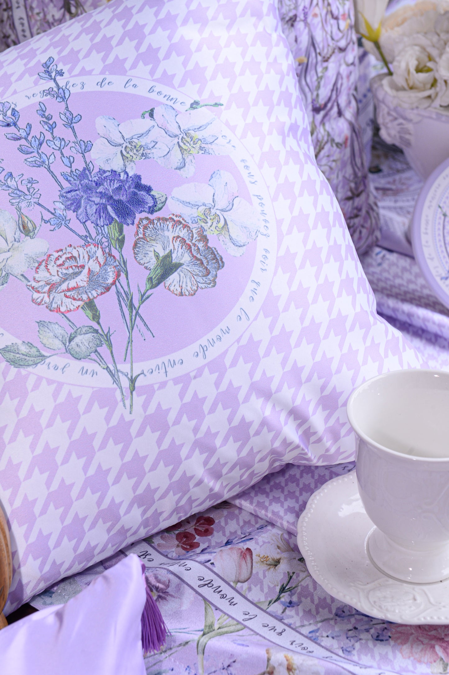 "Secret Violet Garden" Cushion, Throw Pillow