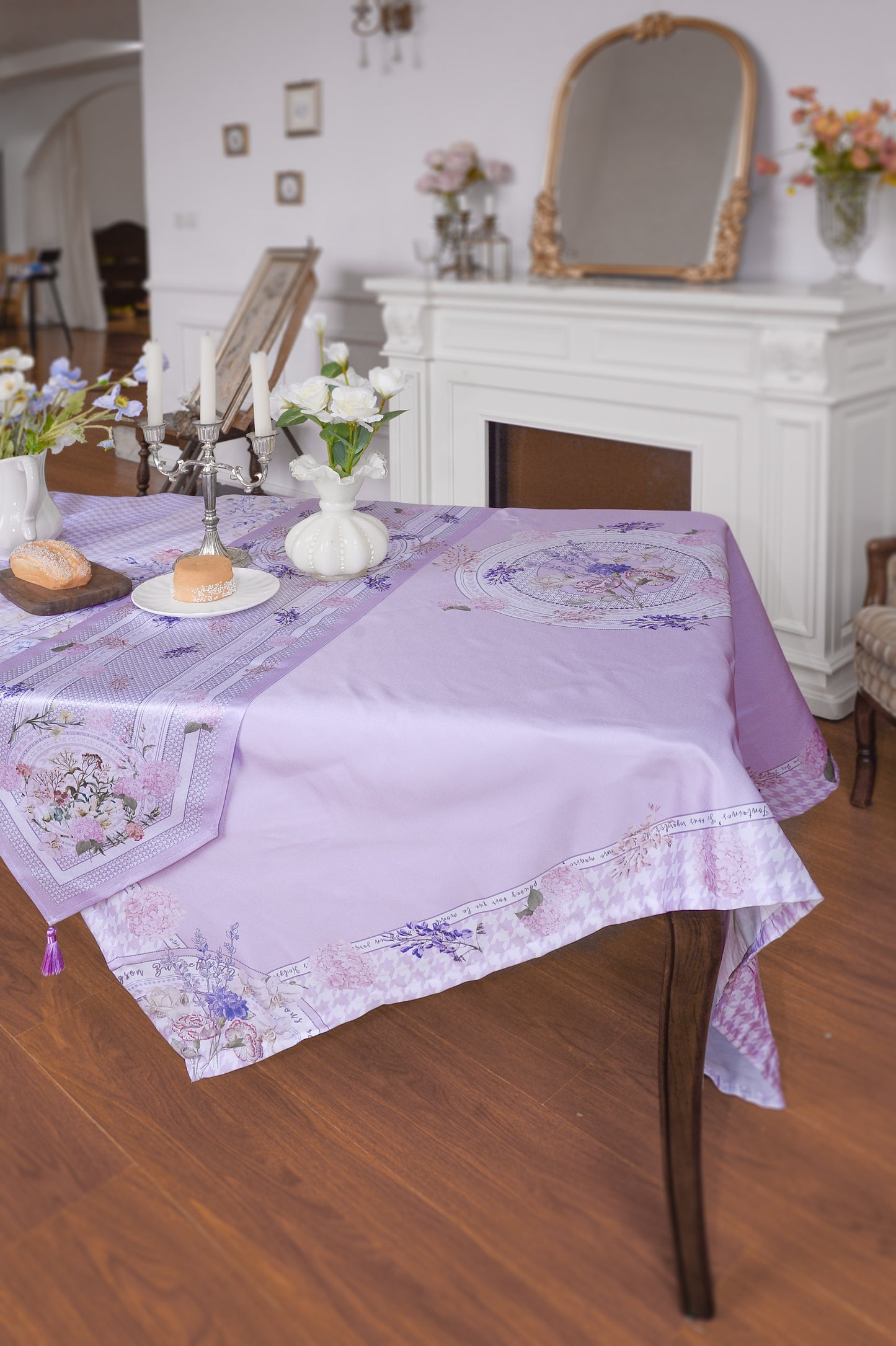 "Secret Violet Garden" Hydrangea Waterproof Tablecloth