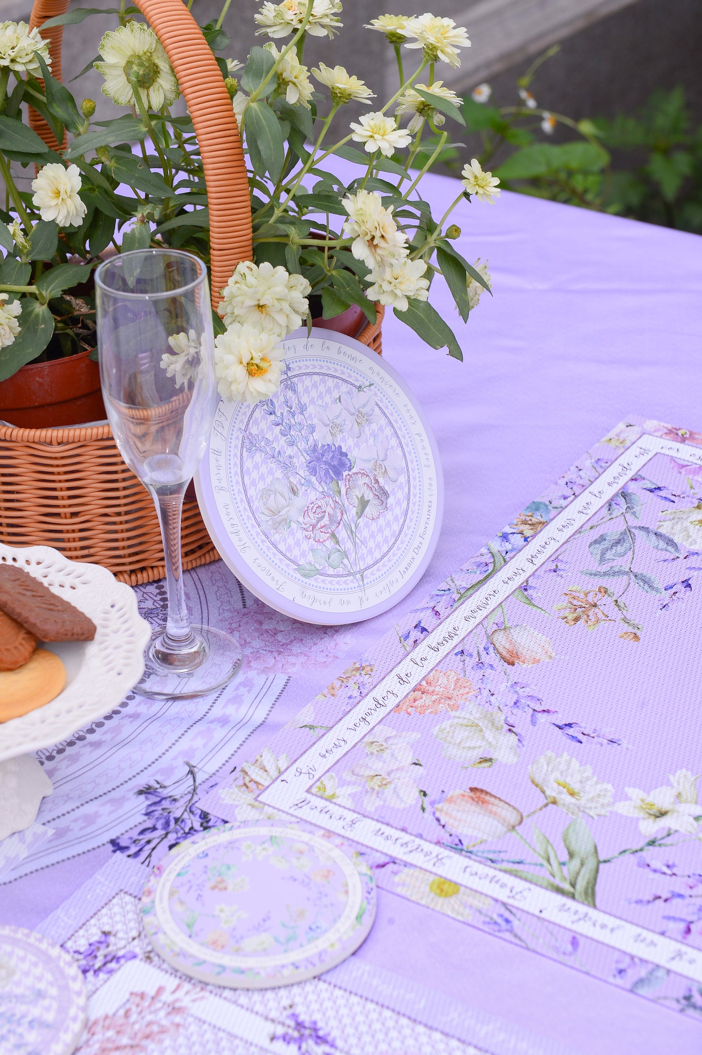 "Secret Violet Garden" Woven Table Placemat