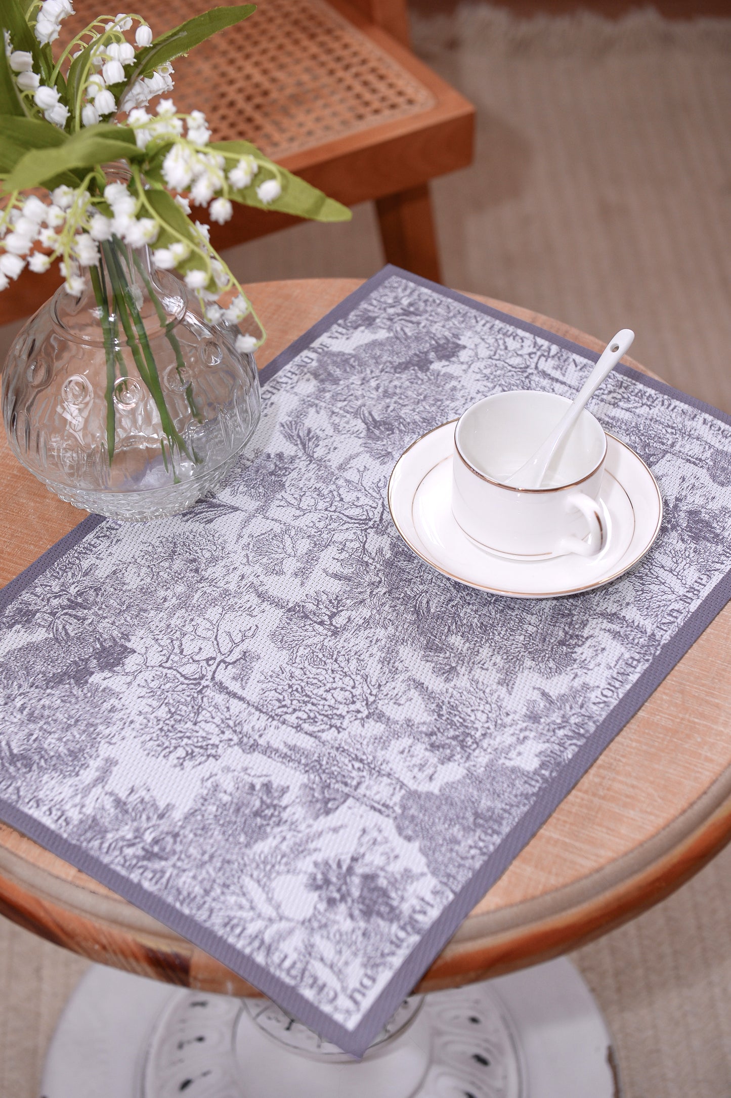 "Toile De Jouy" Woven Table Placemat