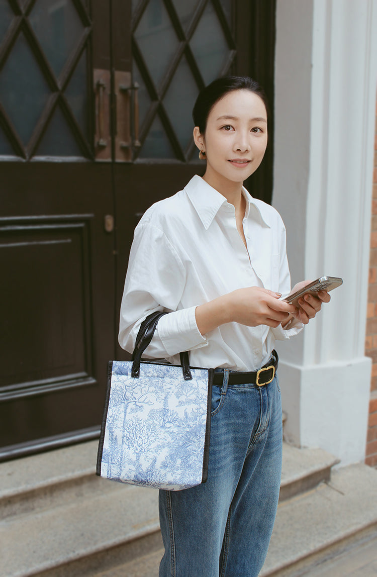 "Toile De Jouy" Insulated Lunch Bag