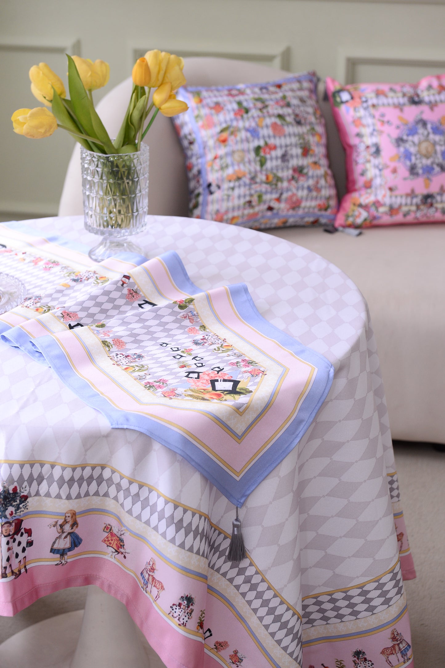 "Wonderful Adventure Dream" Pink Argyle Waterproof Tablecloth