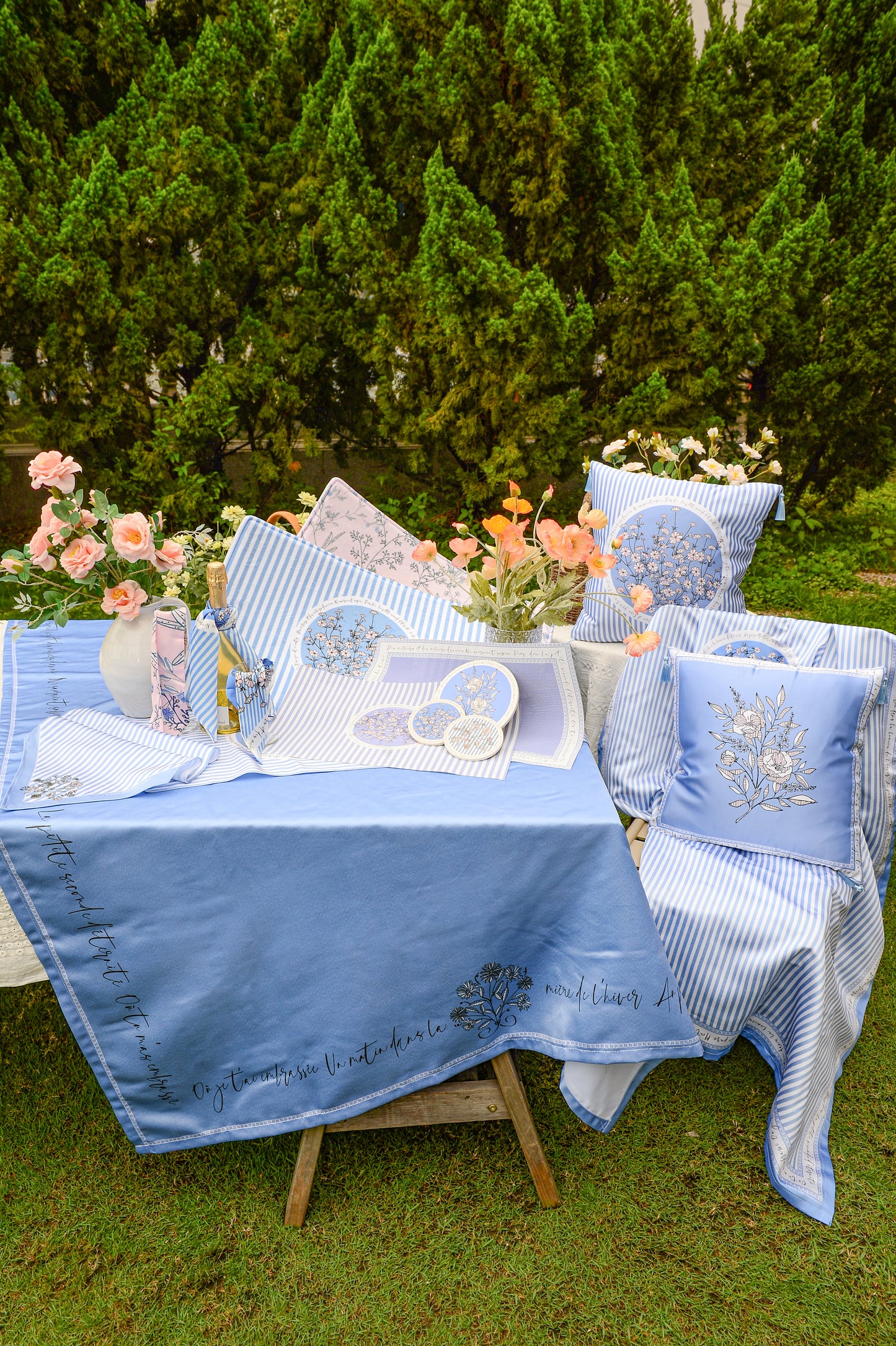 "Wild Blue Yonder" Sanvitalia Waterproof Tablecloth