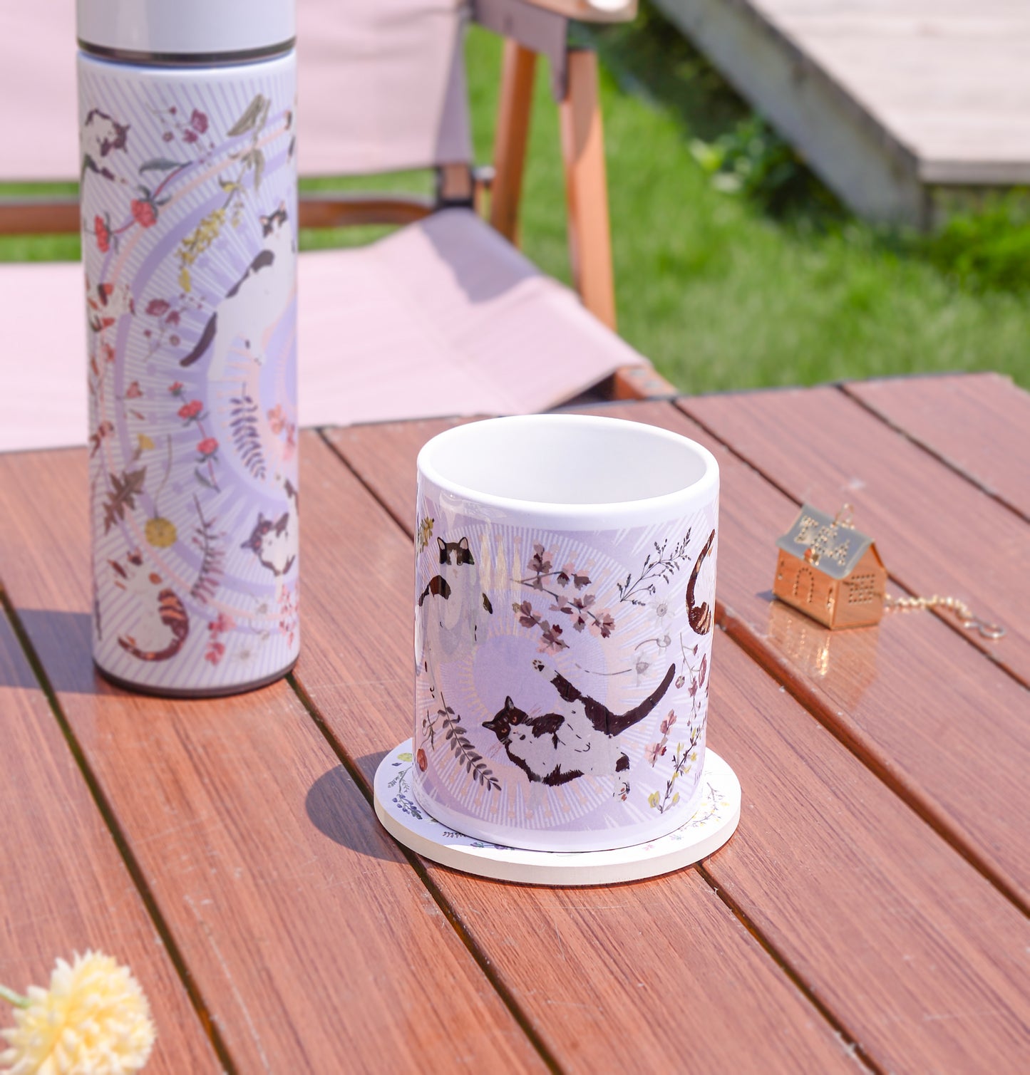 "Yogis Cat and Flower" Mug, Tea Infuser and Coaster Set